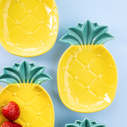 Pineapple snack plate